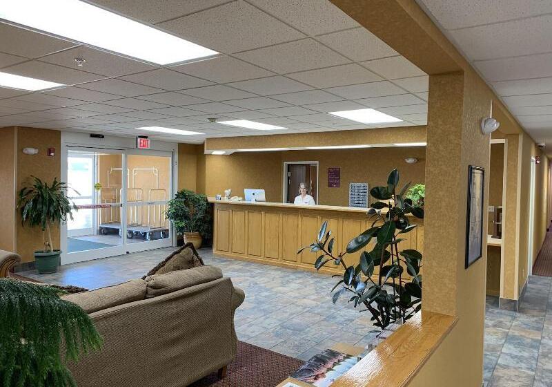 汽车旅馆 Parkfield Inn Clinton