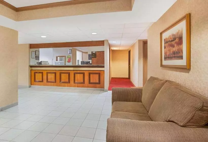 فندق على الطريق Super 8 By Wyndham Defiance