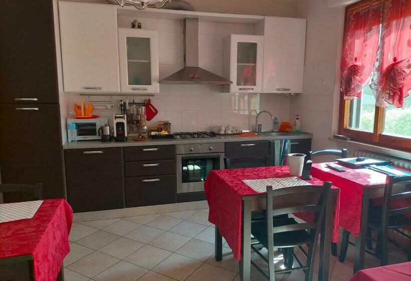 민박 La Magnolia   Fano