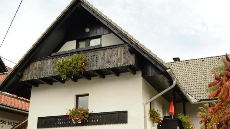 تختخواب و صبحانه Hiša Planšar Bohinj Accommodations