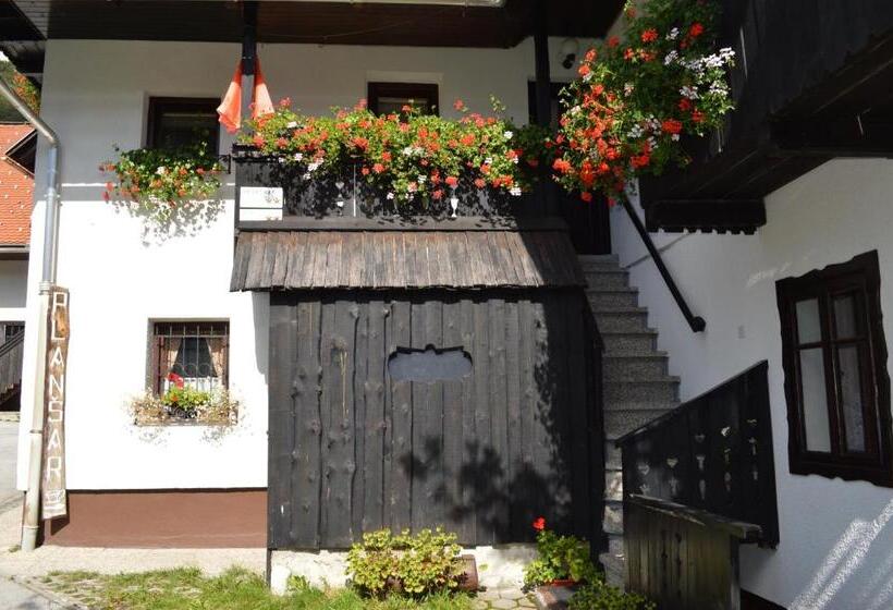 تختخواب و صبحانه Hiša Planšar Bohinj Accommodations