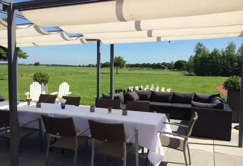 Aamiaismajoitus (B&B) The Waverly House