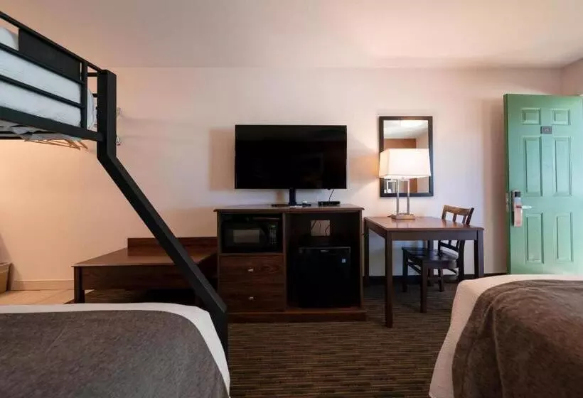 Hotelli Riviera Motor Lodge