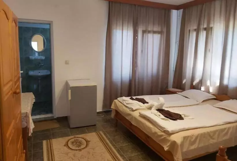 پانسیون Guest Rooms Grudovi