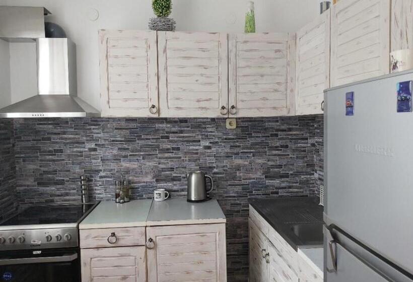 펜션 Guest Rooms Grudovi