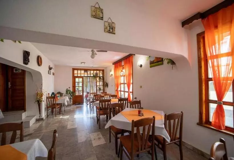 پانسیون Guest Rooms Grudovi