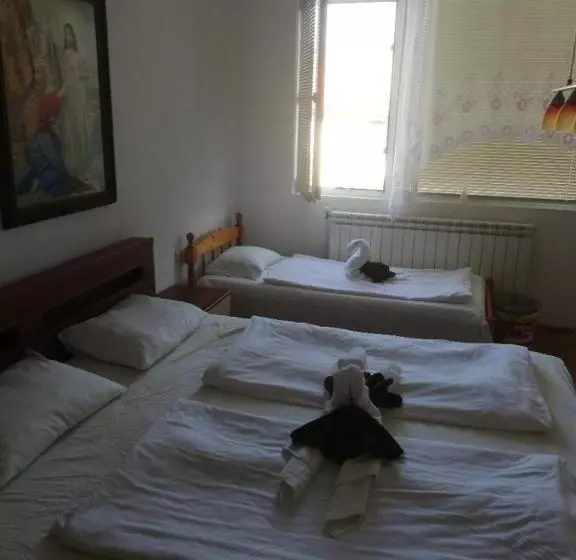پانسیون Guest Rooms Grudovi