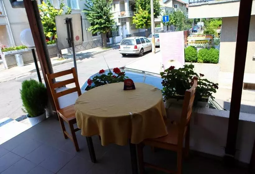 پانسیون Guest Rooms Grudovi
