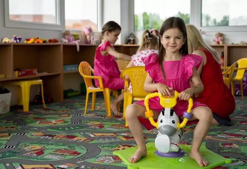 Thermal Hotel Garden