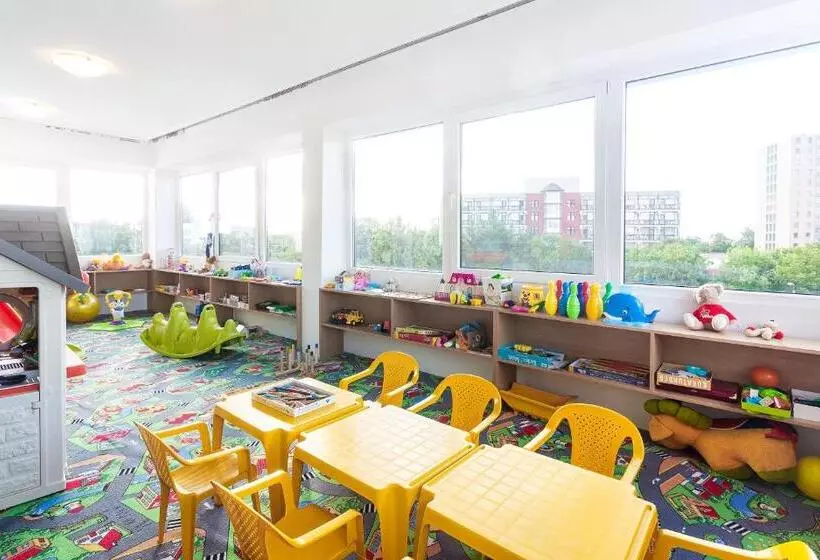 Thermal Hotel Garden