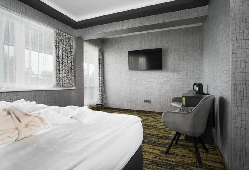 Thermal Hotel Garden