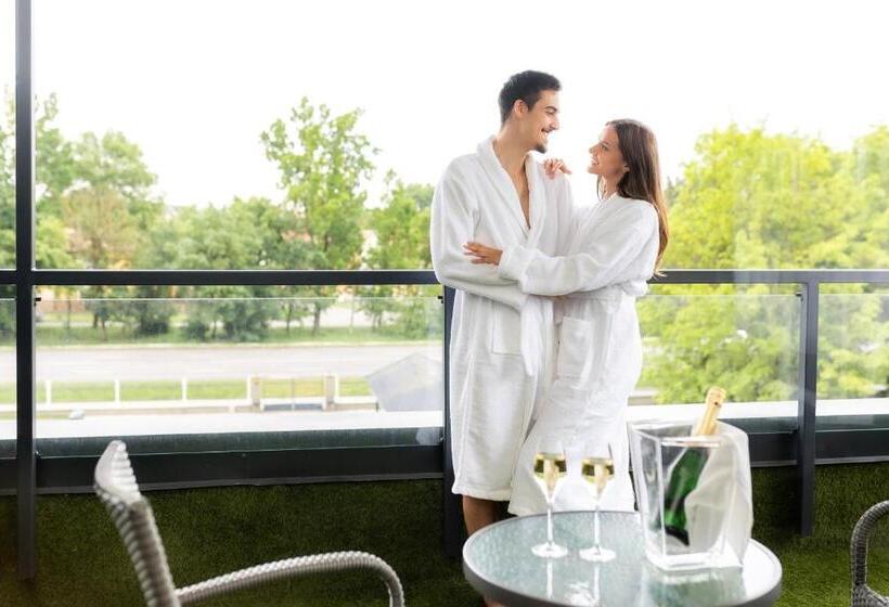 Thermal Hotel Garden