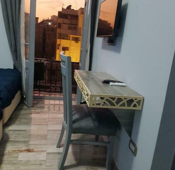 Australian Deluxe Hostel