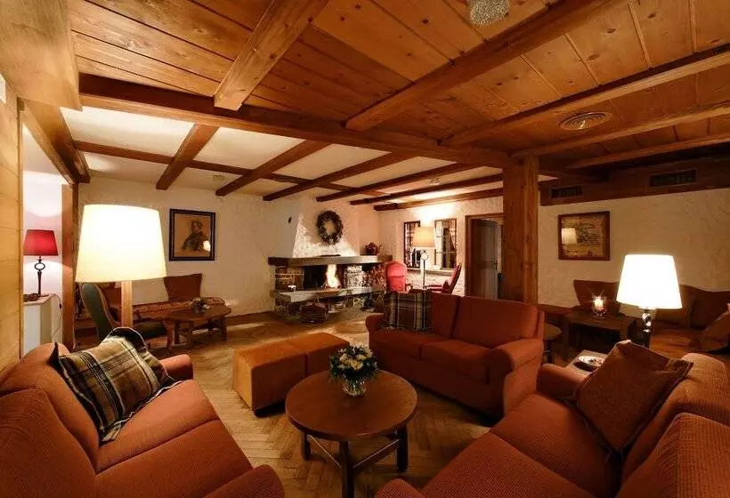 ホテル Alpenrose Wengen