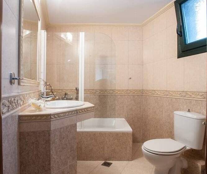 膳宿费 Lithoessa Luxury Apartments