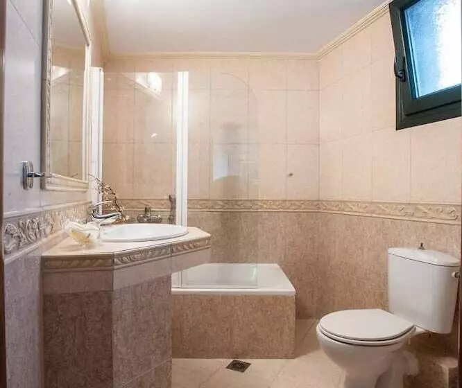 Majatalo Lithoessa Luxury Apartments