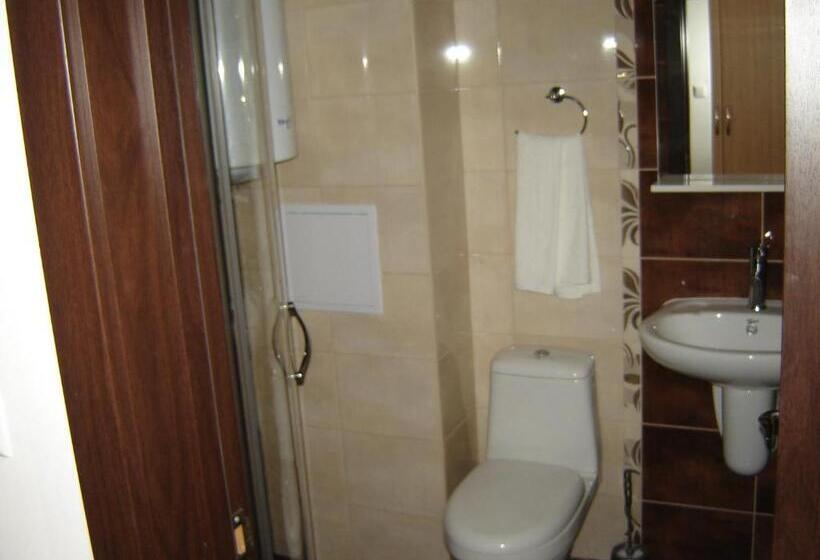 Пансион Villa Lazuren Bryag