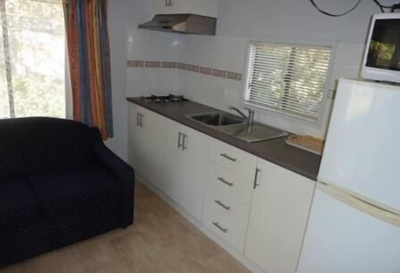 ホテル Garden Of Eden Caravan Park