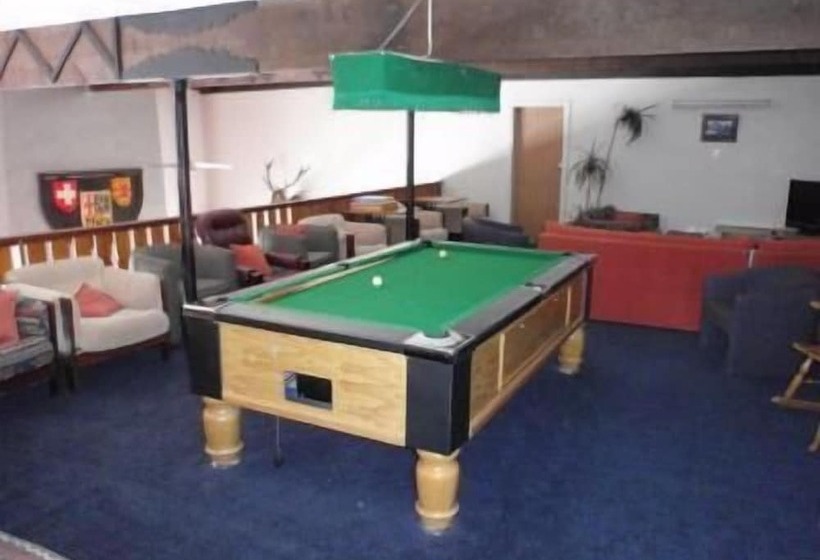 Отель Swagman Chalet