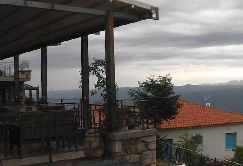 Hotelli Taygetos  Balcony