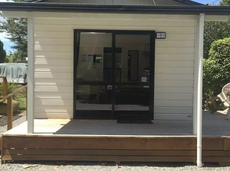 Geraldine Top 10 Holiday Park