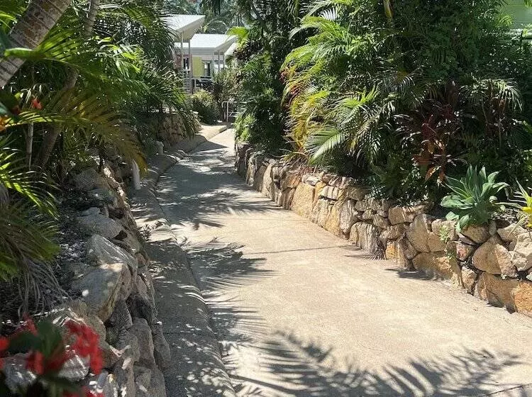 Horseshoe Bay Resort