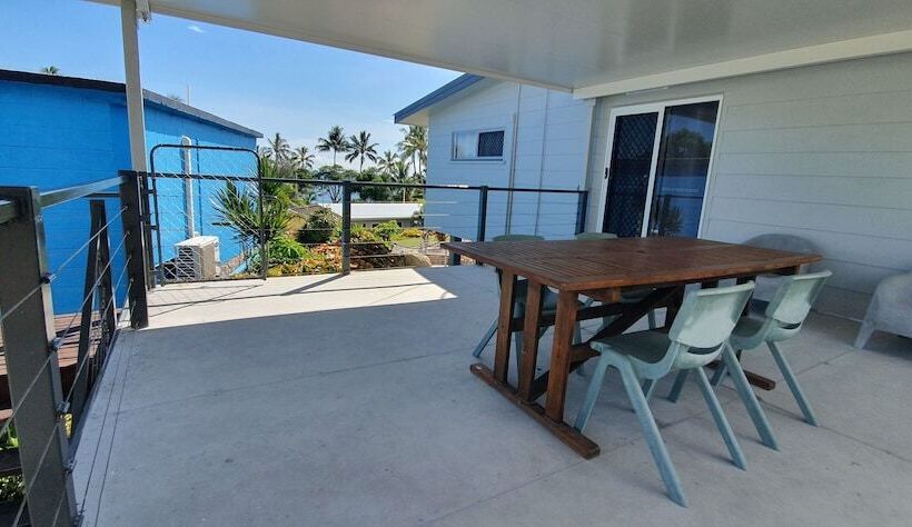 Horseshoe Bay Resort