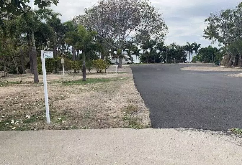 Horseshoe Bay Resort