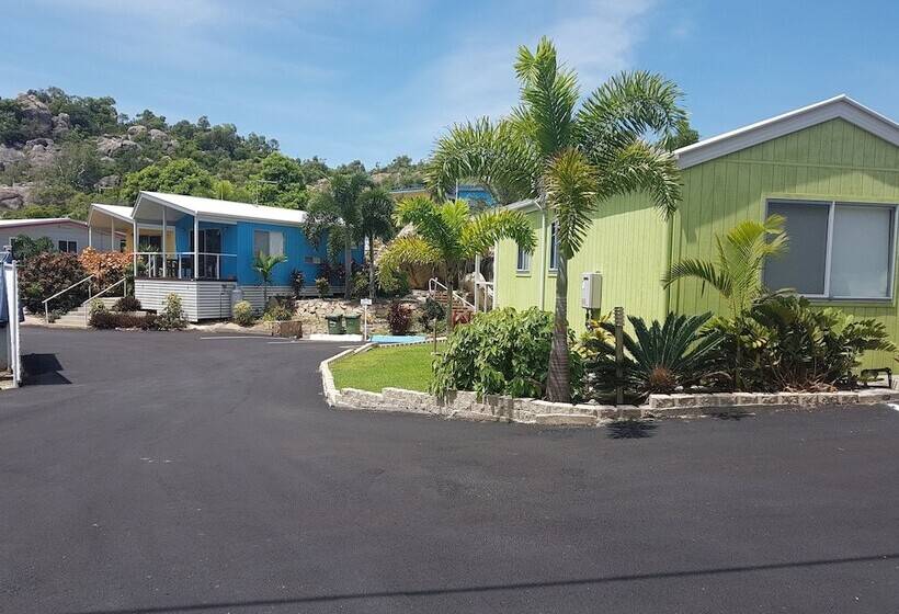 Horseshoe Bay Resort