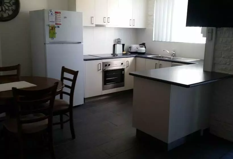 ホテル Apollo Holiday Units