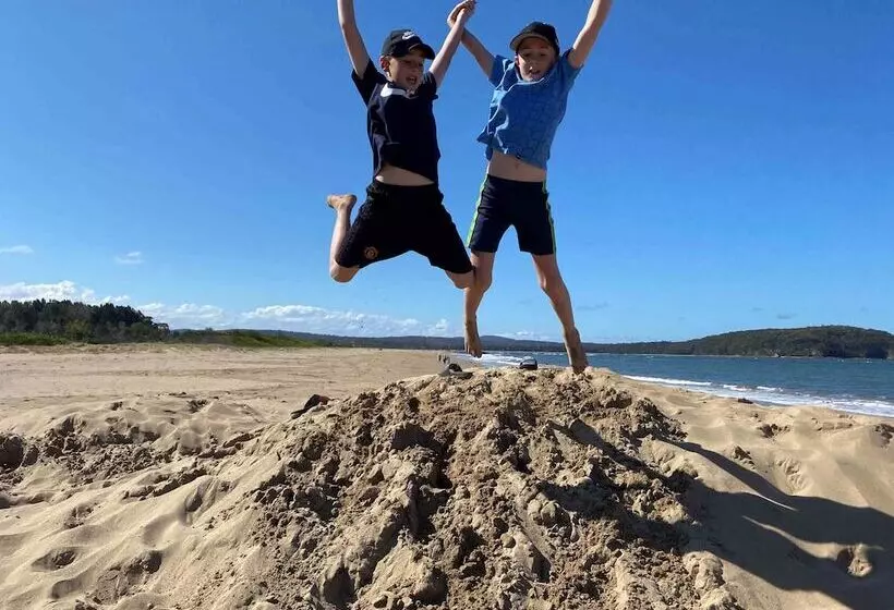 ホテル Clyde View Holiday Park