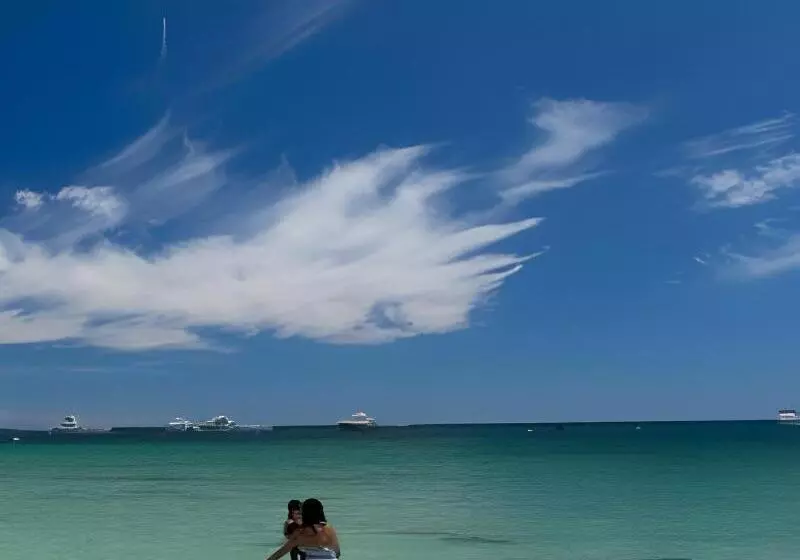 Hotel Lancelin Sands