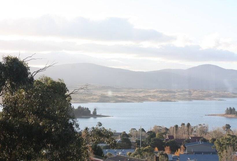 בית מלון כפרי Troldhaugen Lodge Adults Only