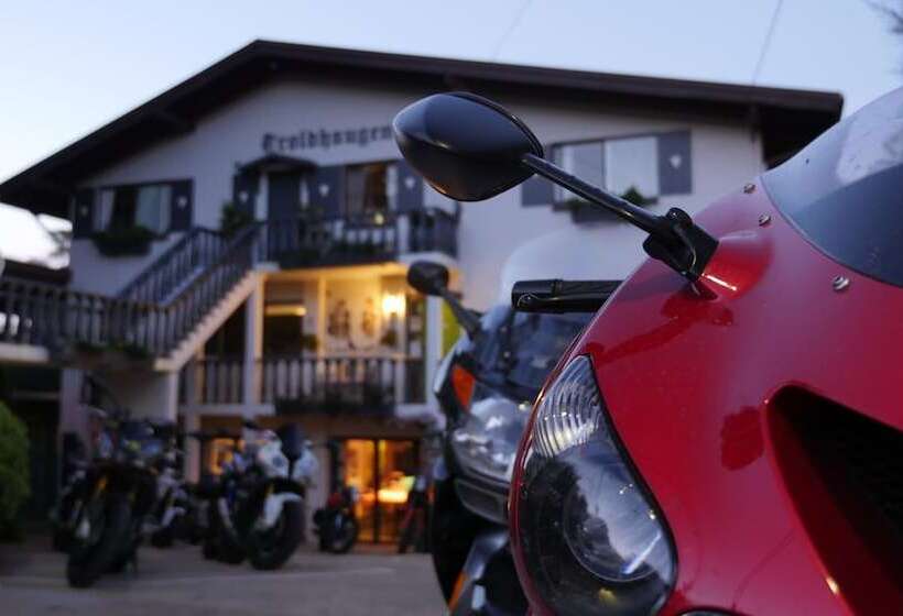 בית מלון כפרי Troldhaugen Lodge Adults Only