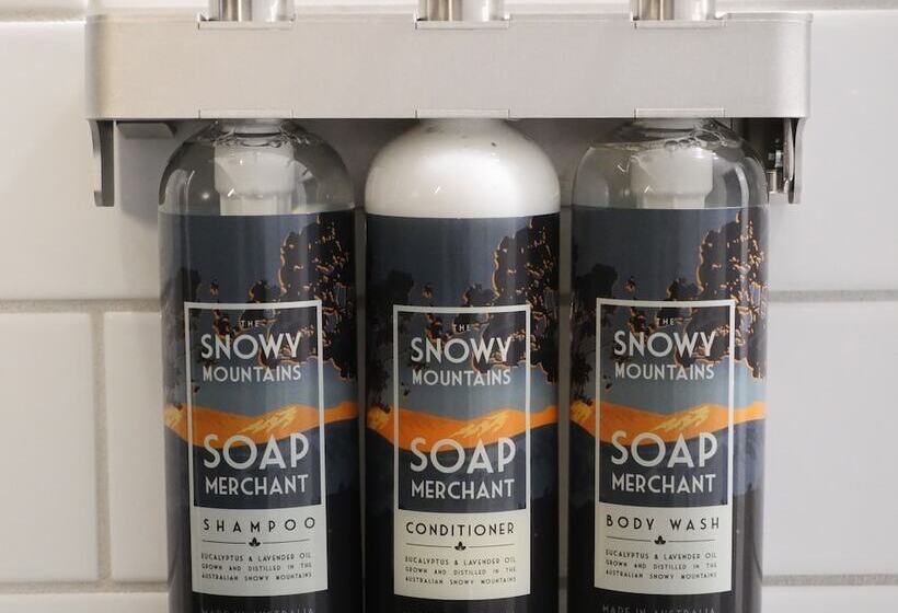 בית מלון כפרי Troldhaugen Lodge Adults Only