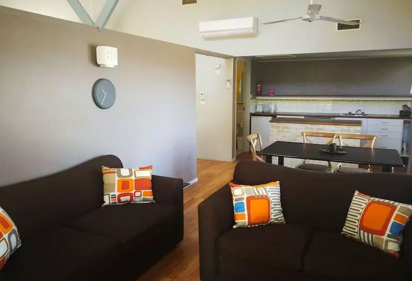 ペンション Vineyard Hill