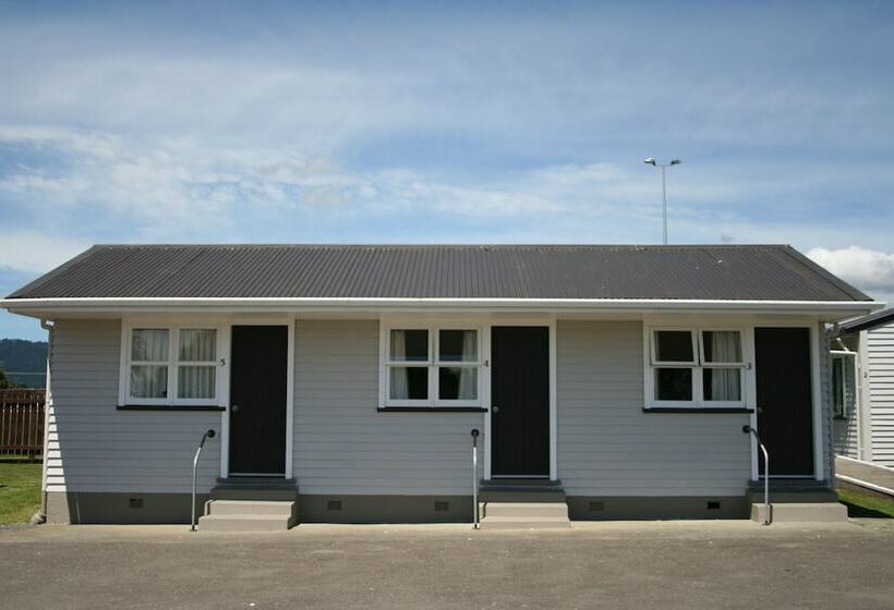 リゾートホテル Levin Top 10 Holiday Park