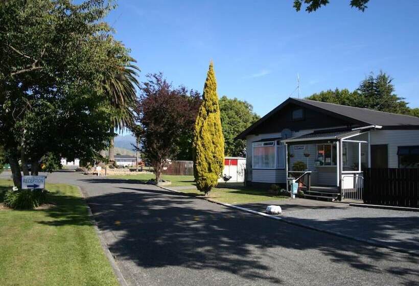 リゾートホテル Levin Top 10 Holiday Park