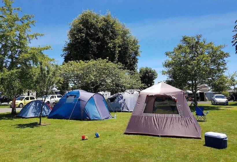 リゾートホテル Levin Top 10 Holiday Park