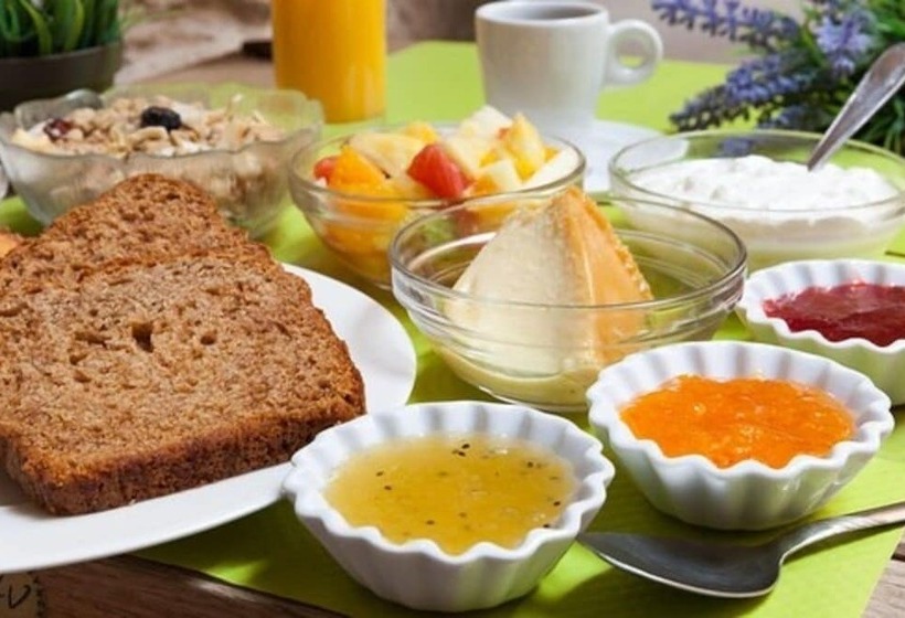 Отель La Cour De La Paix