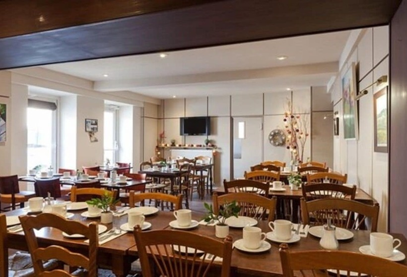 Отель La Cour De La Paix