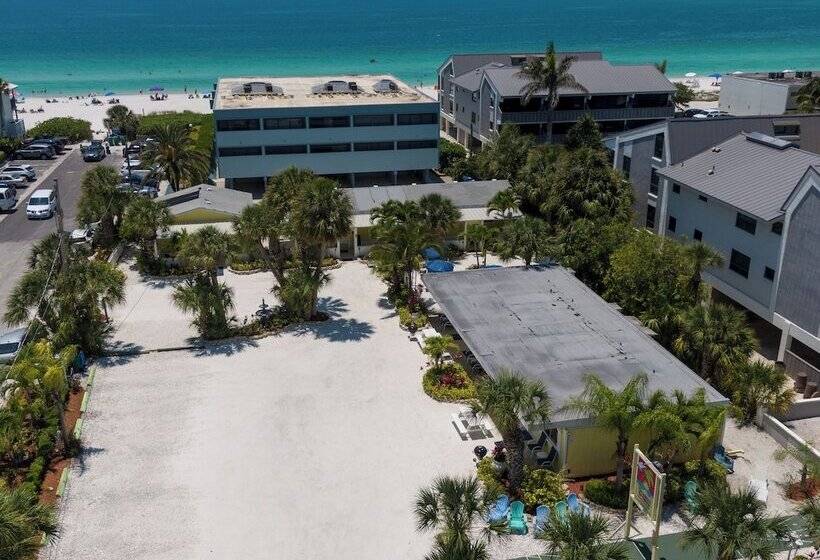 Мотель Tropical Breeze Beach Club