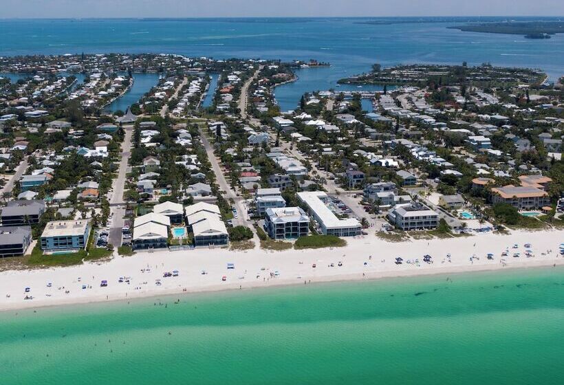 モーテル Tropical Breeze Beach Club