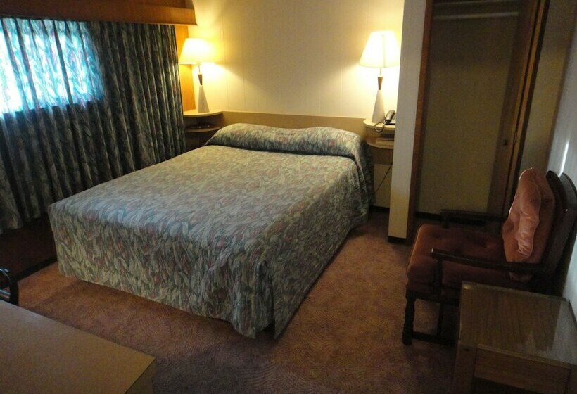 Airport Inn Motel & Rv Park