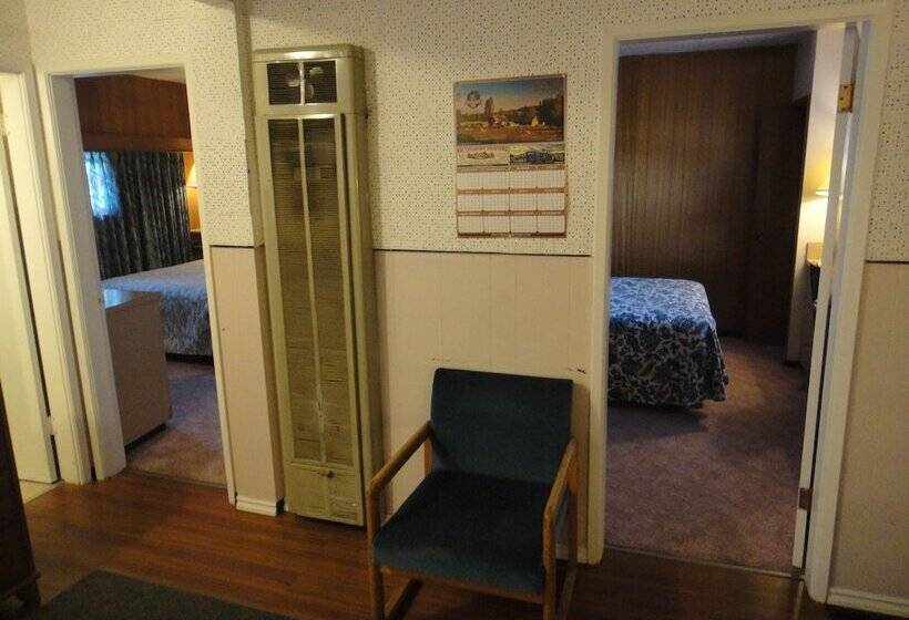 Airport Inn Motel & Rv Park