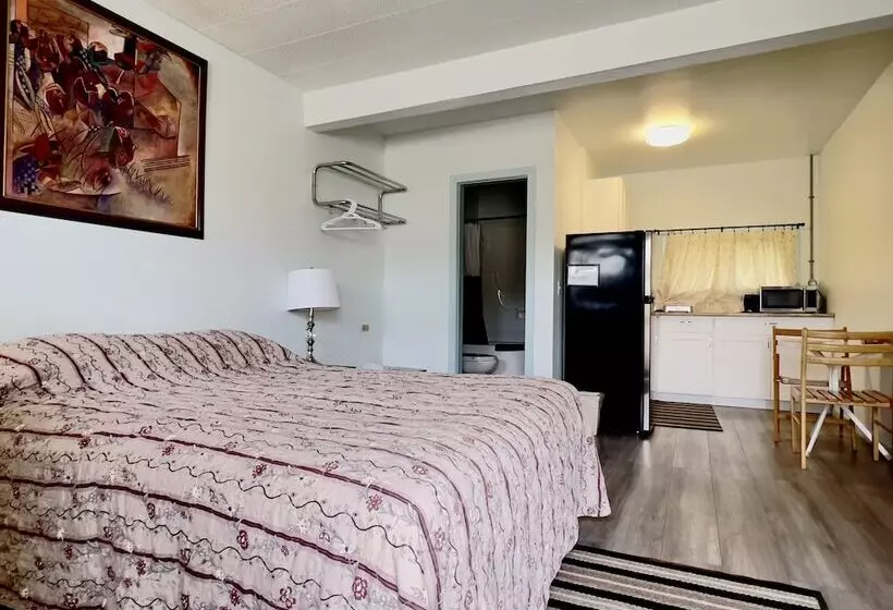 Airport Inn Motel & Rv Park