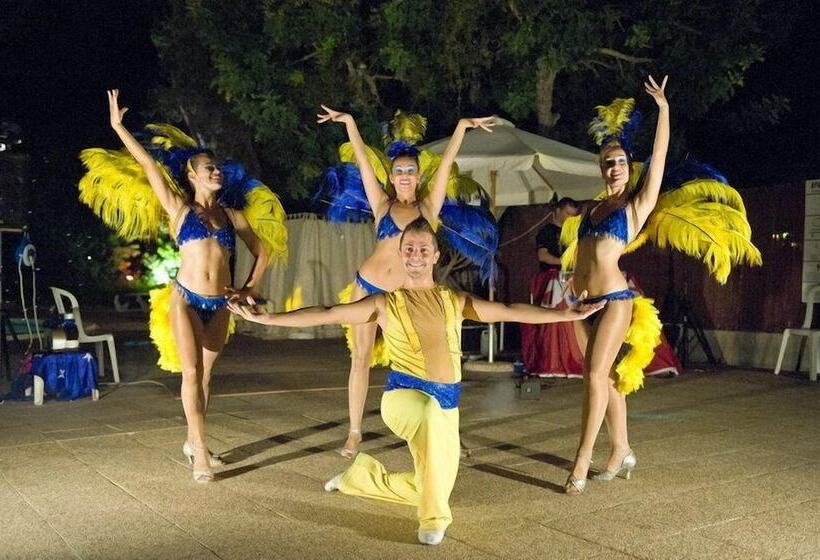 Apartamentos Cala Llonga Playa Ibiza