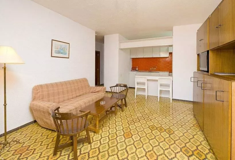 Apartamentos Cala Llonga Playa Ibiza