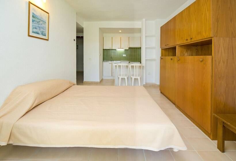 Apartamentos Cala Llonga Playa Ibiza