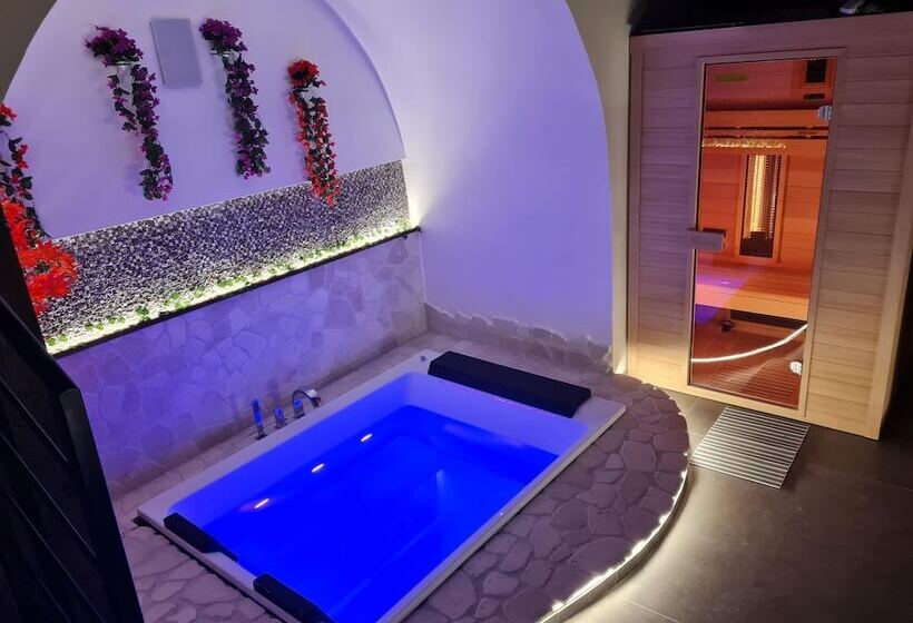 1 Bed Cottage With Indoor Hot Tub And Sauna